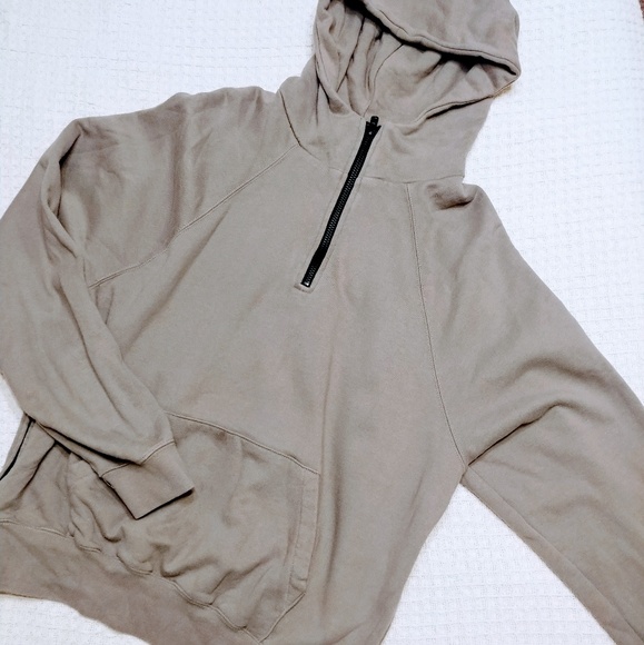 Fear Of God Other - NWOT Fear Of God Essentials Hoodie Size Small